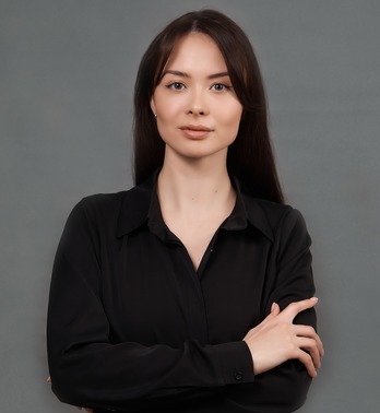 Ксения Штейникова